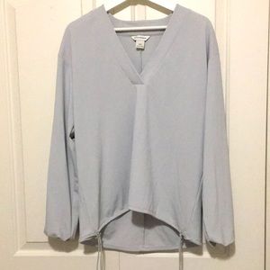 Club Monaco casual v-neck blouse